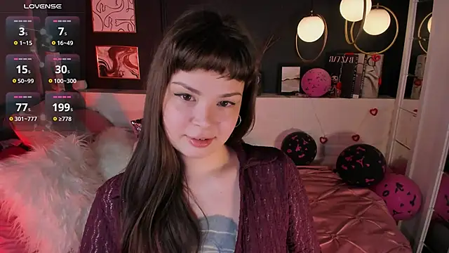 Snapshot of Maykinkya chatting on February 18, 2026, 2:24 pm Maykinkya online show from February 18, 2026, 2:24 pm