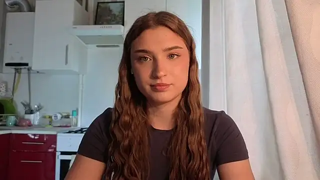 Snapshot of LissaBliss chatting on June 16, 2026, 2:06 pm LissaBliss online show from June 16, 2026, 2:06 pm
