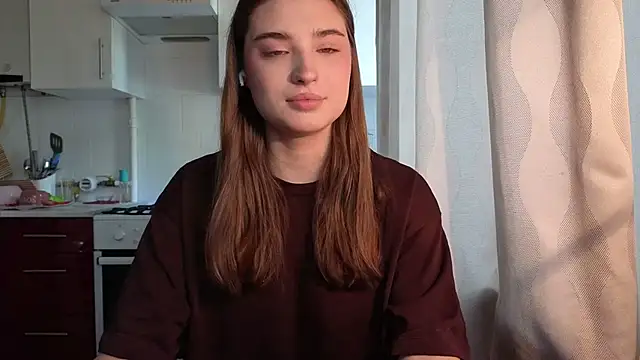 LissaBliss online show from May 1, 2026, 6:18 am