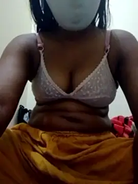 Snapshot of Toma7890 chatting on February 23, 2026, 4:40 pm Toma7890 online show from February 23, 2026, 4:40 pm