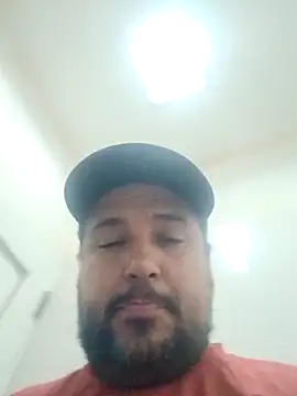 Snapshot of lu123456ch chatting on March 2, 2026, 4:14 pm lu123456ch online show from March 2, 2026, 4:14 pm