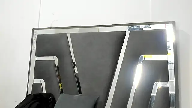 Sophiia88 online show from April 9, 2026, 8:04 pm