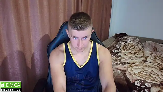 Snapshot of TodMusclePower9 chatting on April 15, 2026, 4:29 am TodMusclePower9 online show from April 15, 2026, 4:29 am