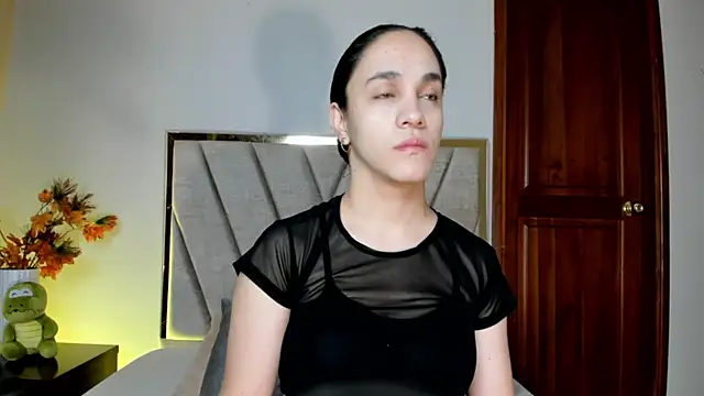 CelesteQueeen online show from June 16, 2026, 12:16 pm