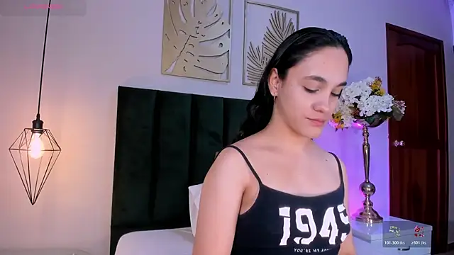 CelesteQueeen online show from July 9, 2026, 12:26 pm