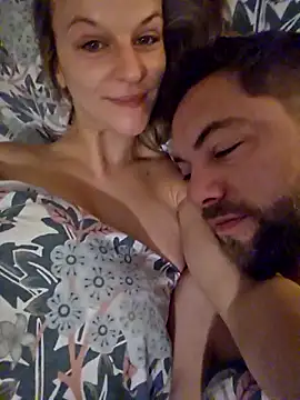 Snapshot of Couple-Kiwii-Orchidee-Boy chatting on February 22, 2026, 7:22 am Couple-Kiwii-Orchidee-Boy online show from February 22, 2026, 7:22 am