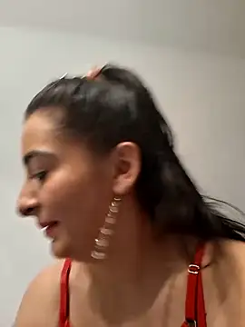 Snapshot of ElleanorPink chatting on February 16, 2026, 1:48 am ElleanorPink online show from February 16, 2026, 1:48 am