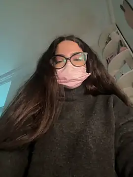 IRIS-GIRL online show from February 11, 2026, 5:35 pm