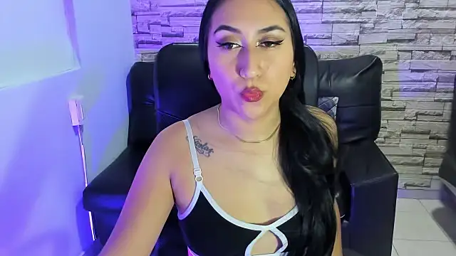 paula ross  online show from March 19, 2026, 11:49 pm