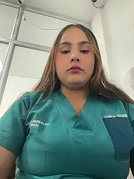 Noa Harper- online show from May 21, 2026, 9:01 pm