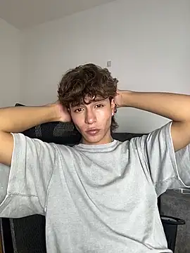 Snapshot of Blake_Parker chatting on February 24, 2026, 7:59 pm Blake Parker online show from February 24, 2026, 7:59 pm