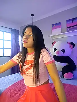 Snapshot of VelvetRosss chatting on April 10, 2026, 6:15 pm VelvetRosss online show from April 10, 2026, 6:15 pm