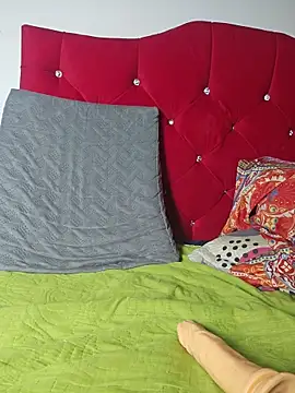 Snapshot of Andry12 chatting on February 5, 2026, 1:34 am Andry12 online show from February 5, 2026, 1:34 am