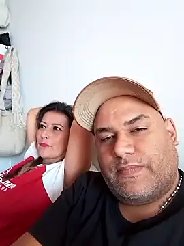 Snapshot of wessAndSandri chatting on March 25, 2026, 7:46 pm wessAndSandri online show from March 25, 2026, 7:46 pm