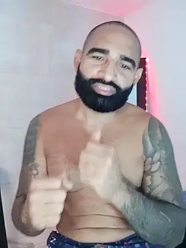 Snapshot of Lucius40 chatting on February 16, 2026, 7:23 pm Lucius40 online show from February 16, 2026, 7:23 pm