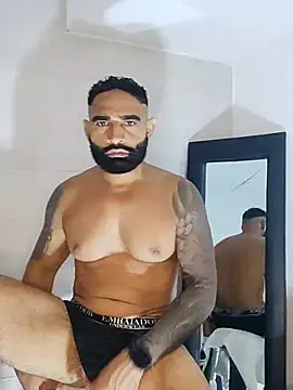 Snapshot of Lucius40 chatting on February 11, 2026, 5:07 am Lucius40 online show from February 11, 2026, 5:07 am