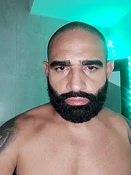 Snapshot of Lucius40 chatting on February 17, 2026, 8:50 pm Lucius40 online show from February 17, 2026, 8:50 pm