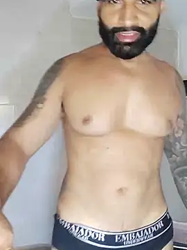 Snapshot of Lucius40 chatting on February 8, 2026, 9:34 pm Lucius40 online show from February 8, 2026, 9:34 pm