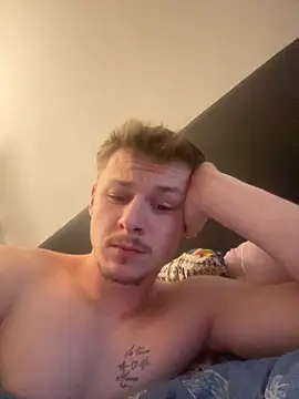 Lucas328706 online show from February 18, 2026, 1:14 am