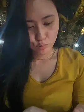 czamabe online show from March 30, 2026, 1:23 pm