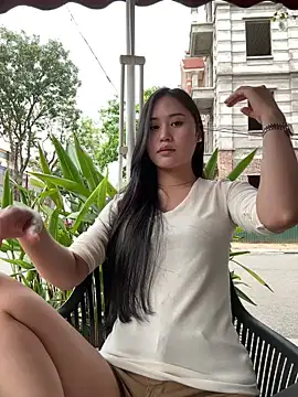 czamabe online show from April 4, 2026, 5:25 am