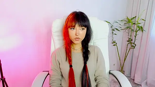 Snapshot of __Amiraa chatting on February 8, 2026, 10:57 am Amiraa online show from February 8, 2026, 10:57 am