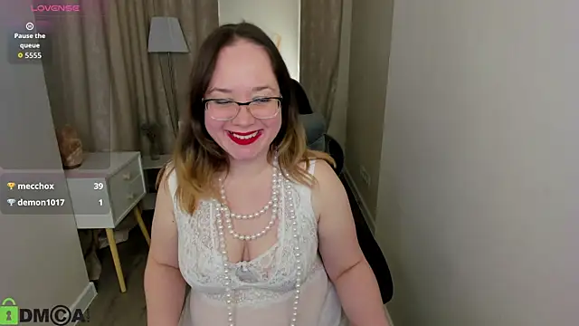 Snapshot of Dixon_Ross chatting on April 19, 2026, 6:10 pm Dixon Ross online show from April 19, 2026, 6:10 pm