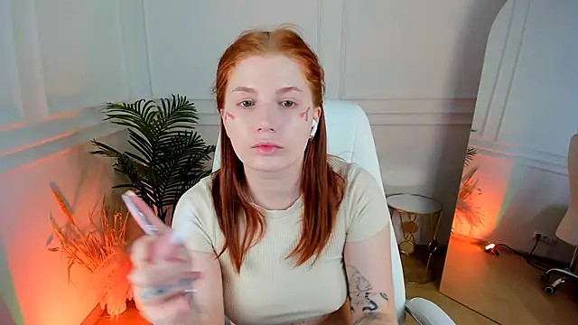 MiraBoom online show from May 14, 2026, 8:39 pm