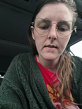PeachBootyBeauty online show from May 6, 2026, 10:47 pm
