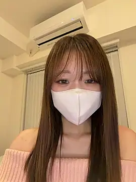 Snapshot of Muuu-Chan chatting on February 17, 2026, 2:14 pm Muuu-Chan online show from February 17, 2026, 2:14 pm