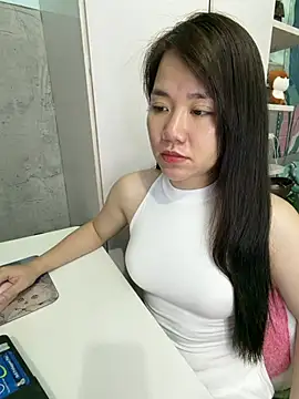 Amy8386 online show from May 18, 2026, 4:45 pm