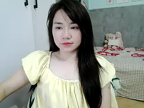 Amy8386 online show from May 5, 2026, 6:11 pm