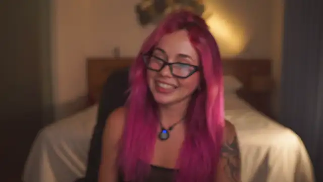 Sarah Pink online show from March 8, 2026, 1:14 pm