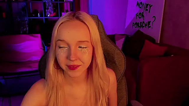 MaoqiBeverly online show from February 25, 2026, 5:24 pm