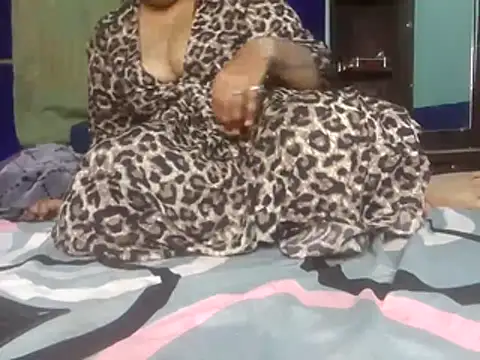 Snapshot of ANURADHA_2006 chatting on February 25, 2026, 6:41 pm ANURADHA 2006 online show from February 25, 2026, 6:41 pm