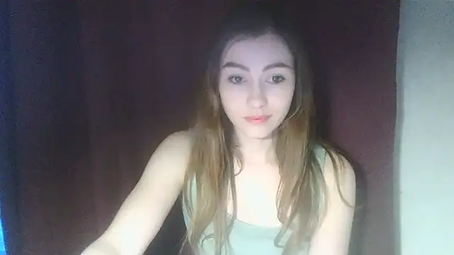 Snapshot of KendyOwersx chatting on February 16, 2026, 3:10 pm KendyOwersx online show from February 16, 2026, 3:10 pm