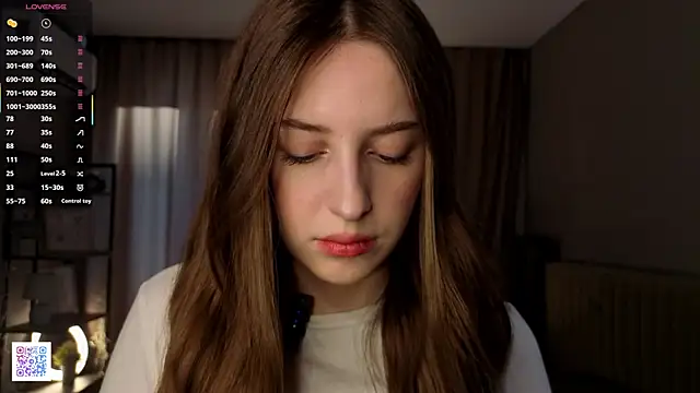 Snapshot of LeanneDinkle chatting on March 28, 2026, 4:13 am LeanneDinkle online show from March 28, 2026, 4:13 am