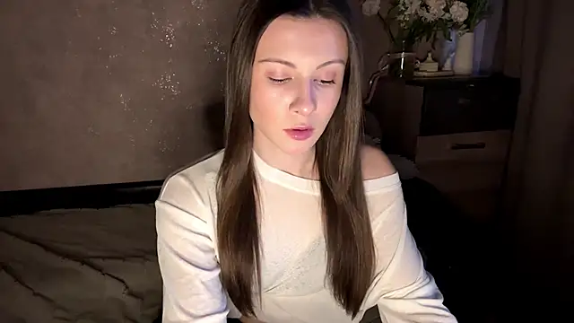 Lina Vanilina online show from February 26, 2026, 1:44 pm