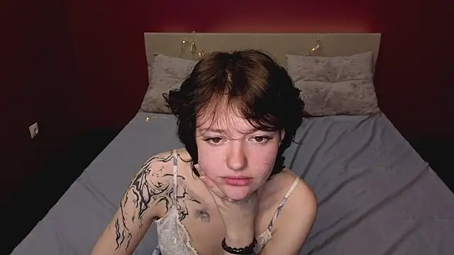 Svenaa Kopnie online show from February 28, 2026, 3:06 am