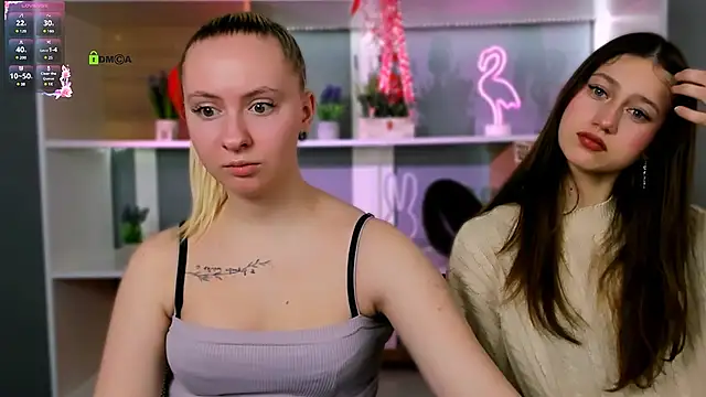 Snapshot of arianaa_cat chatting on February 22, 2026, 9:00 am arianaa cat online show from February 22, 2026, 9:00 am