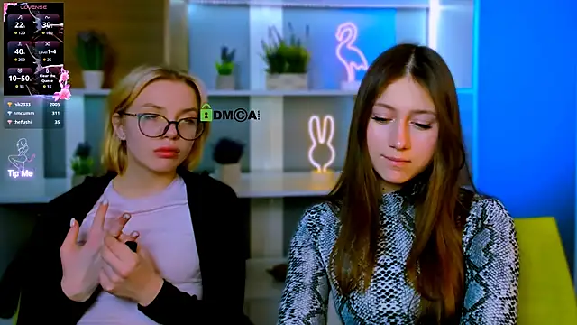 arianaa cat online show from March 27, 2026, 1:58 am