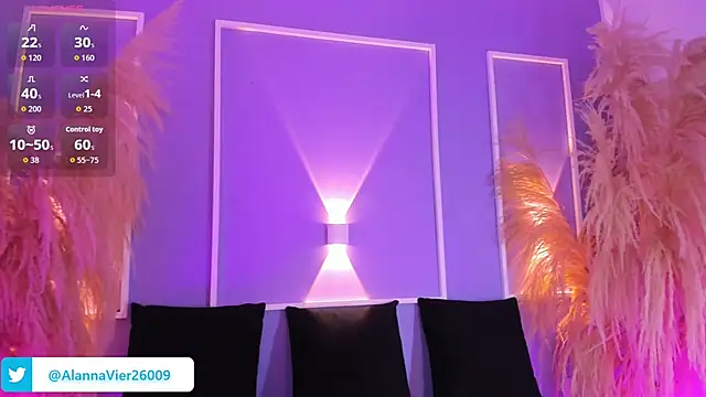 Snapshot of AlannaViera chatting on May 24, 2026, 12:49 pm AlannaViera online show from May 24, 2026, 12:49 pm