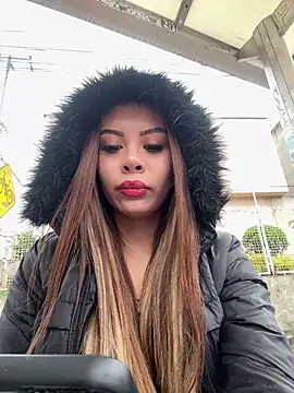 Snapshot of joeandlove chatting on February 4, 2026, 8:15 pm joeandlove online show from February 4, 2026, 8:15 pm