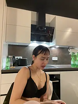 Snapshot of Just-Lilly chatting on April 5, 2026, 3:19 pm Just-Lilly online show from April 5, 2026, 3:19 pm