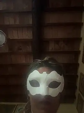 missgirl88 online show from April 27, 2026, 6:00 am