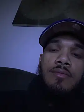 Snapshot of EnanoVerga chatting on February 18, 2026, 5:05 am EnanoVerga online show from February 18, 2026, 5:05 am