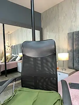 Snapshot of SofiaRivero chatting on February 21, 2026, 8:33 pm SofiaRivero online show from February 21, 2026, 8:33 pm