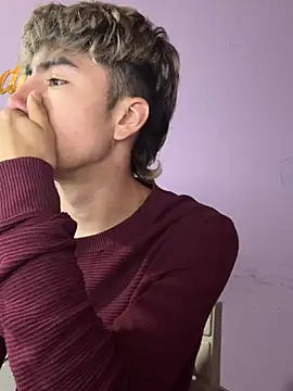 AlexanderCollman2 online show from April 11, 2026, 11:52 pm