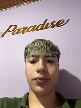 AlexanderCollman2 online show from April 3, 2026, 12:06 am