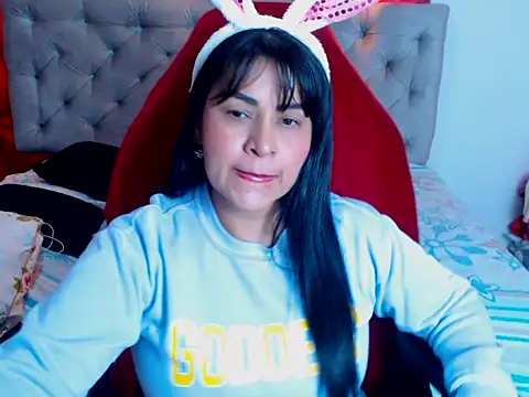 Snapshot of hotsweet-69 chatting on February 13, 2026, 5:07 am hotsweet-69 online show from February 13, 2026, 5:07 am